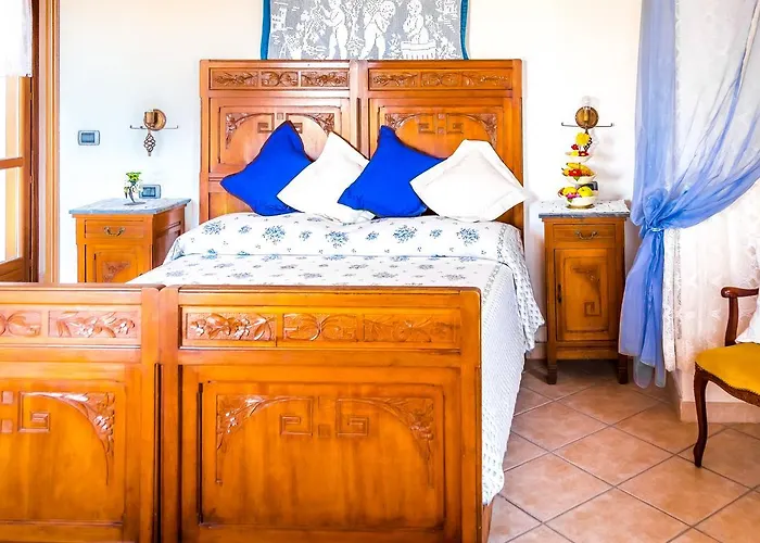 Couette-café Il Grappolo 3*